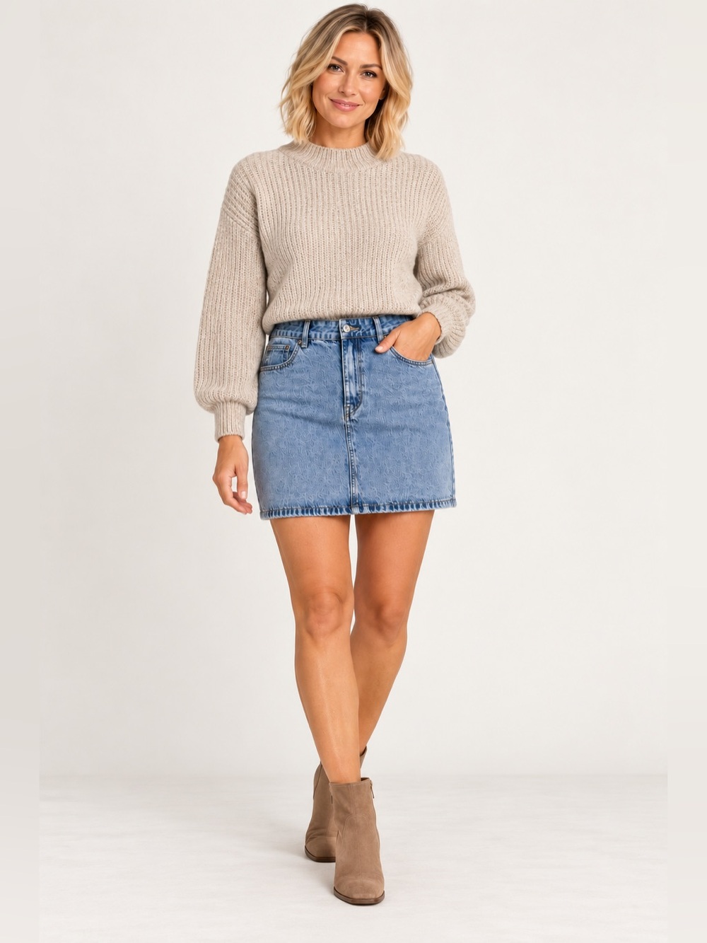 KUWALLATEE Denim Mini Skirt – Size 32 – NWT